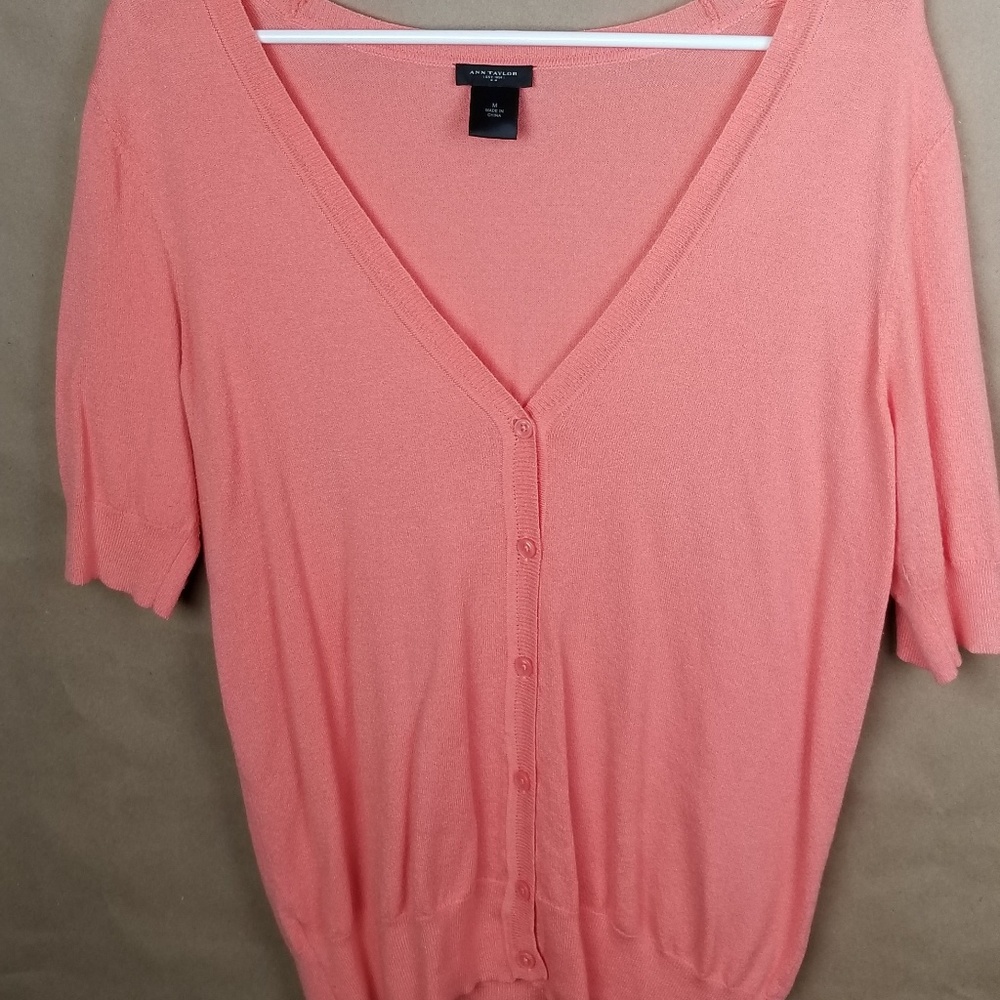 Ann Taylor Short Sleeve Cardigan SZ Medium